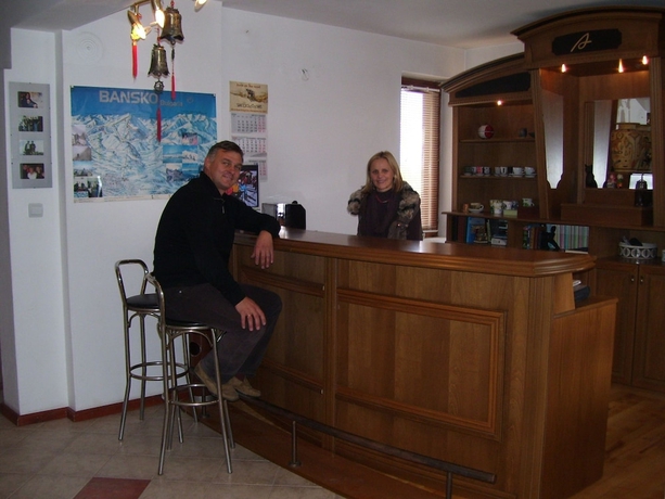 Imagen de los interiores del Hotel Rahoff. Foto 16