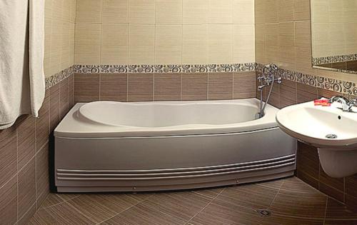 Imagen general del Hotel Rahovets. Foto 1
