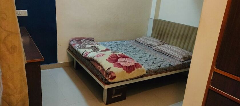 Imagen de la habitación del Hotel Rahul Guest House. Foto 12