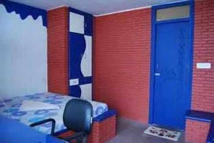 Imagen de la habitación del Hotel Rahul Guest House. Foto 36