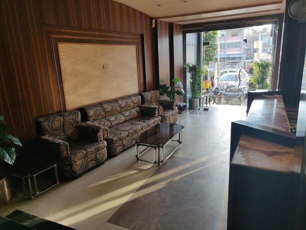Imagen general del Hotel Rahul, Jabalpur. Foto 9