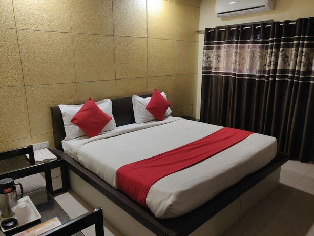 Imagen de la habitación del Hotel Rahul, Jabalpur. Foto 20