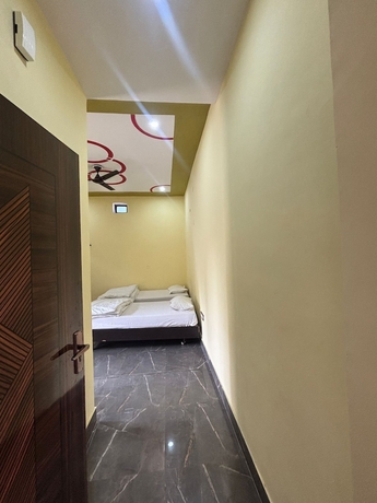 Imagen de la habitación del Hotel Rai Residency. Foto 4