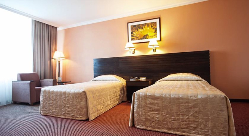 Imagen de la habitación del Hotel Raia Inn Penang. Foto 8