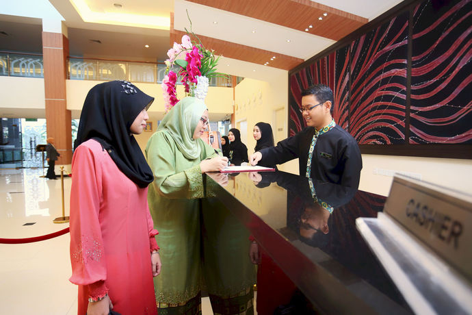 Imagen del bar/restaurante del Hotel Raia and Convention Centre Terengganu. Foto 4