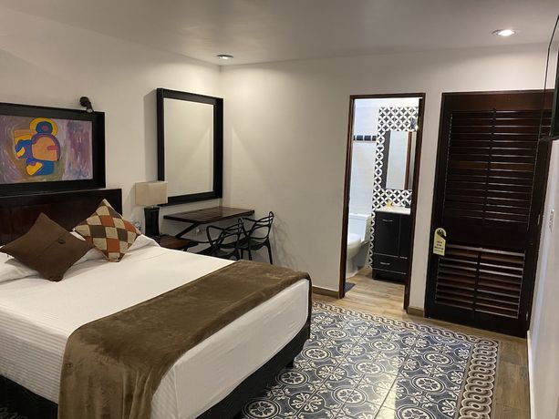 Imagen de la habitación del Hotel Ra&iacute;ces de Mar. Foto 8