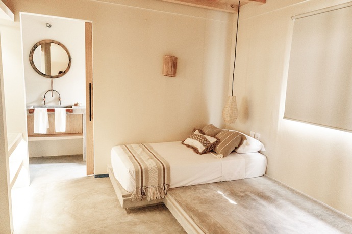 Imagen de la habitación del Hotel Ra&iacute;z Boutique. Foto 7