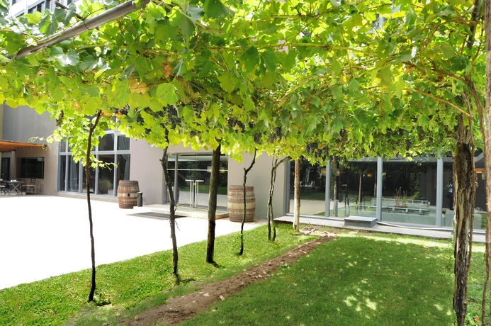 Imagen de los exteriores del Hotel Raices Aconcagua Mendoza. Foto 6