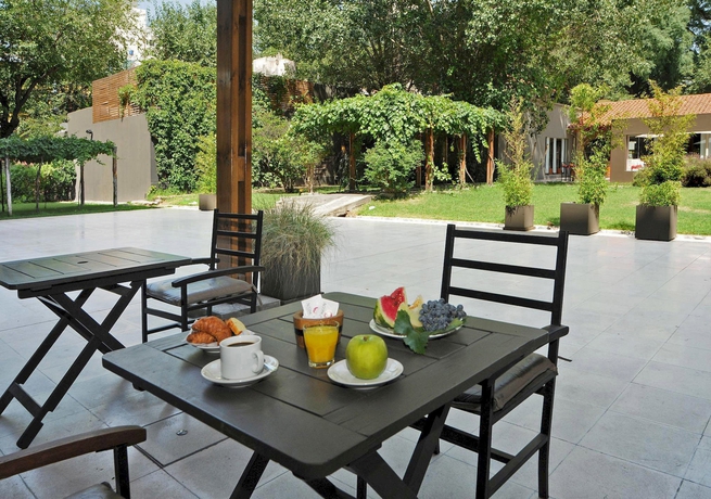 Imagen de los exteriores del Hotel Raices Aconcagua Mendoza. Foto 8