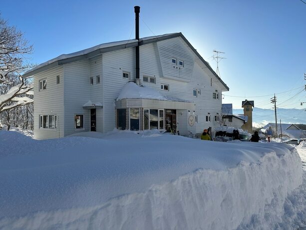 Imagen general del Hotel Raicho Lodge Madarao. Foto 8