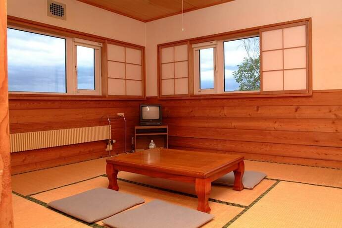 Imagen de la habitación del Hotel Raicho Lodge Madarao. Foto 28