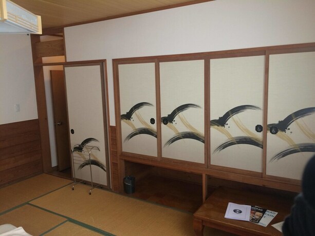 Imagen de la habitación del Hotel Raicho Lodge Madarao. Foto 30