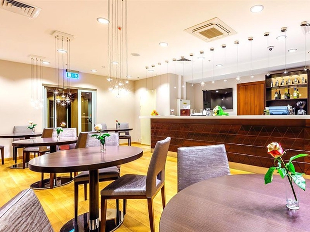 Imagen general del Hotel Raikin Plaza. Foto 4
