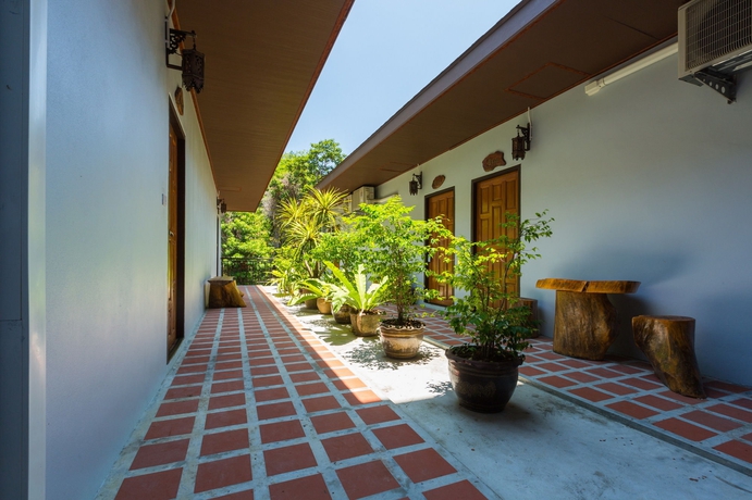 Imagen de la habitación del Hotel Railay Phutawan Resort. Foto 10