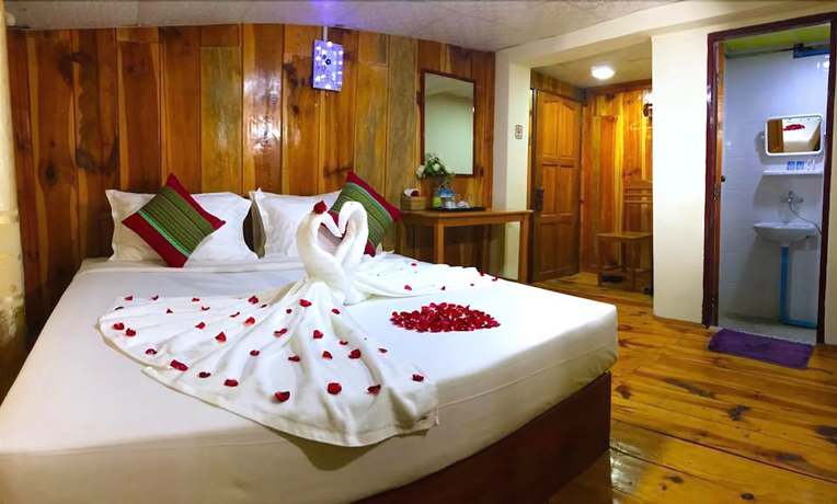 Imagen de la habitación del Hotel Railroad Kalaw. Foto 10