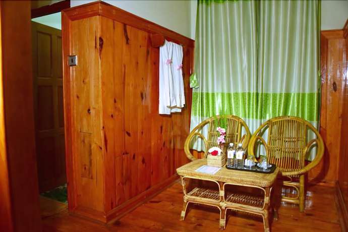 Imagen de la habitación del Hotel Railroad Kalaw. Foto 18