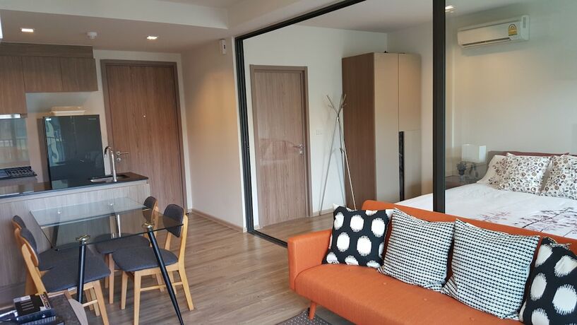Imagen de la habitación del Hotel Rain Cha-am Pool View. Foto 16
