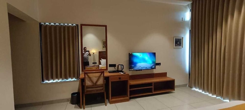 Imagen de la habitación del Hotel Rain Forest Gir Resort. Foto 10