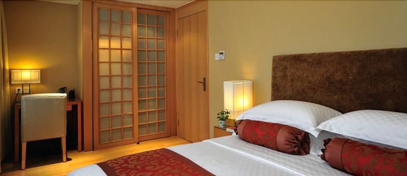 Imagen de la habitación del Hotel Rainbird International. Foto 2