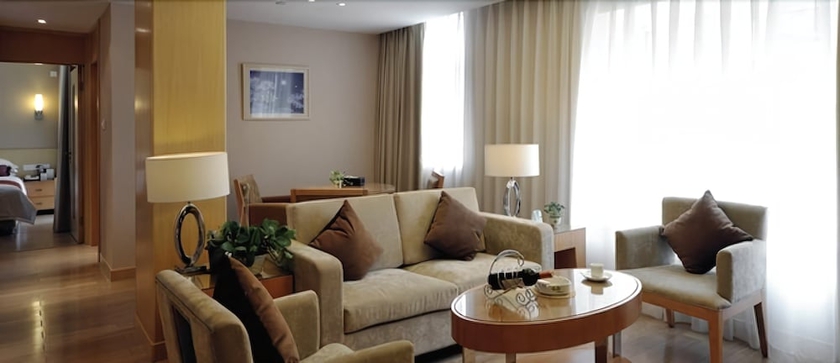 Imagen de la habitación del Hotel Rainbird International. Foto 10