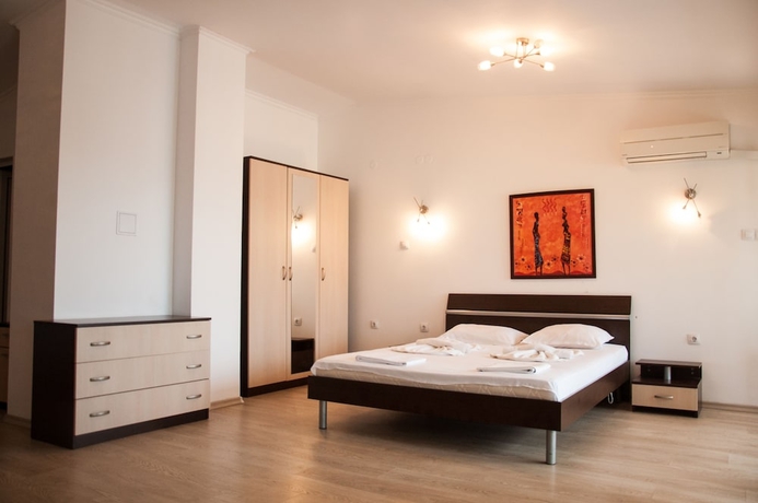 Imagen de la habitación del Hotel Rainbow 1 Holiday Complex. Foto 5