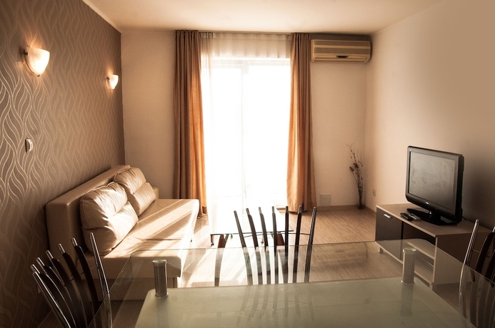 Imagen de la habitación del Hotel Rainbow 1 Holiday Complex. Foto 6