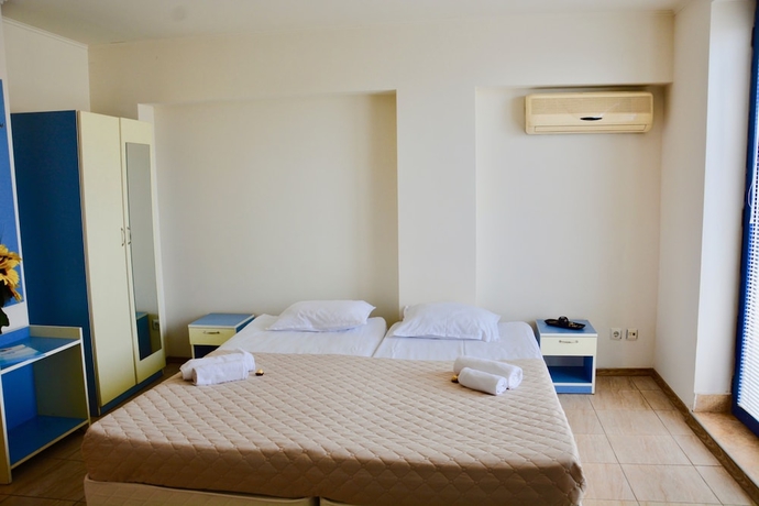 Imagen de la habitación del Hotel Rainbow 1 Holiday Complex. Foto 9