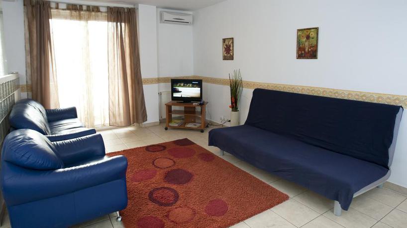 Imagen de los interiores del Hotel Rainbow Accommodation. Foto 16