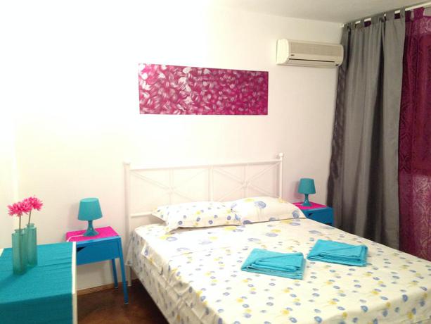 Imagen de la habitación del Hotel Rainbow Accommodation. Foto 6