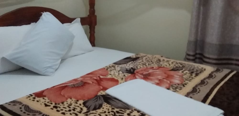 Imagen de la habitación del Hotel Rainbow Courts. Foto 3