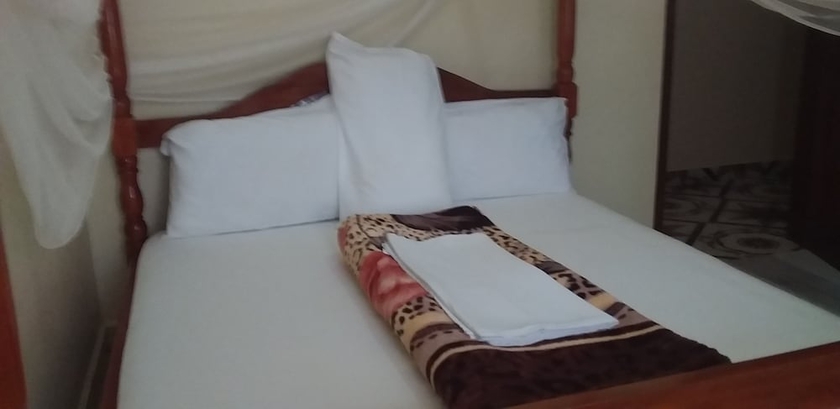 Imagen de la habitación del Hotel Rainbow Courts. Foto 4