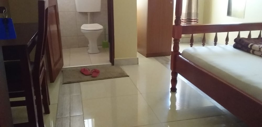 Imagen de la habitación del Hotel Rainbow Courts. Foto 7