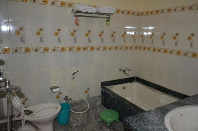 Imagen general del Hotel Rainbow Guest House, Bodhgaya. Foto 1