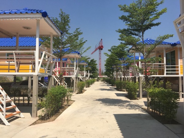 Imagen de los exteriores del Hotel Rainbow House, Hua Hin. Foto 9