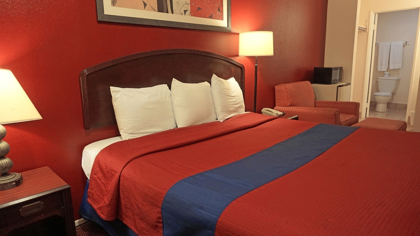 Imagen de la habitación del Hotel Rainbow Inn - Near Adventure City. Foto 8