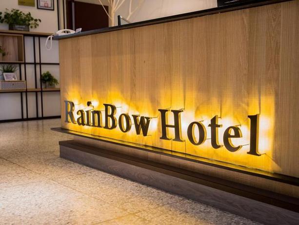 Imagen de los interiores del Hotel Rainbow, Magong. Foto 7