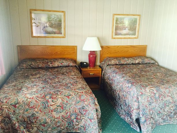 Imagen de la habitación del Hotel Rainbow Motel, Mackinaw City. Foto 7