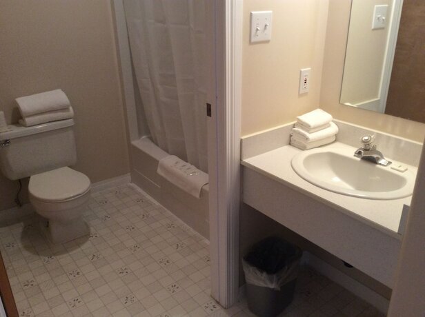 Imagen general del Hotel Rainbow Motel, Swift Current. Foto 9