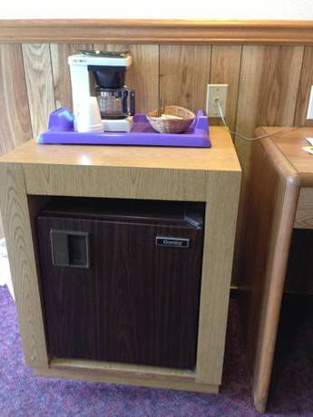Imagen de la habitación del Hotel Rainbow Motor Inn, Chilliwack. Foto 5