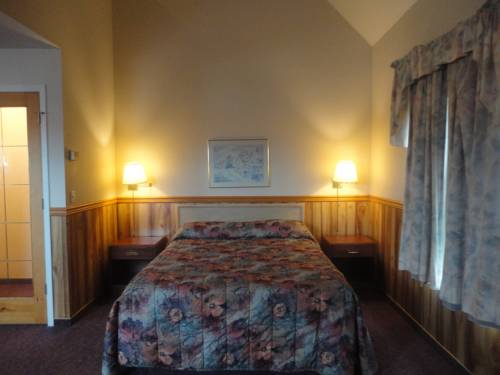 Imagen de la habitación del Hotel Rainbow Motor Inn, Chilliwack. Foto 9