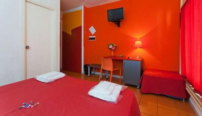 Imagen general del Hotel Rainbow, Palermo. Foto 4