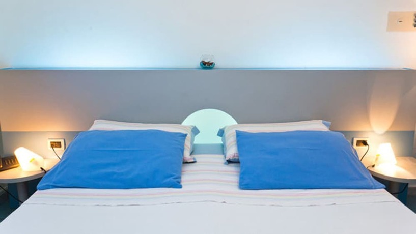 Imagen de la habitación del Hotel Rainbow, Palermo. Foto 18