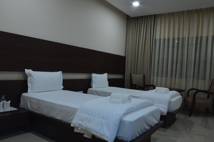 Imagen de la habitación del Hotel Rainbow Regis. Foto 9
