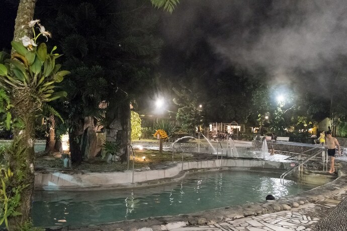 Imagen de la piscina del Hotel Rainbow Resort, Beinan. Foto 30