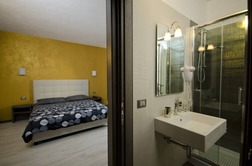 Imagen de la habitación del Hotel Rainbow Resort. Foto 2