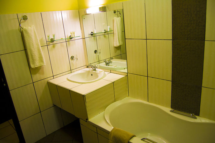 Imagen de la habitación del Hotel Rainbow Ruiru Resort. Foto 10