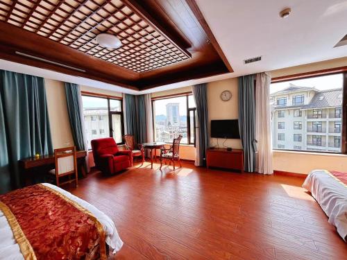 Imagen de la habitación del Hotel Rainbow Valley Hot Spring. Foto 12