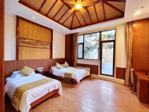 Imagen de la habitación del Hotel Rainbow Valley Hot Spring. Foto 17