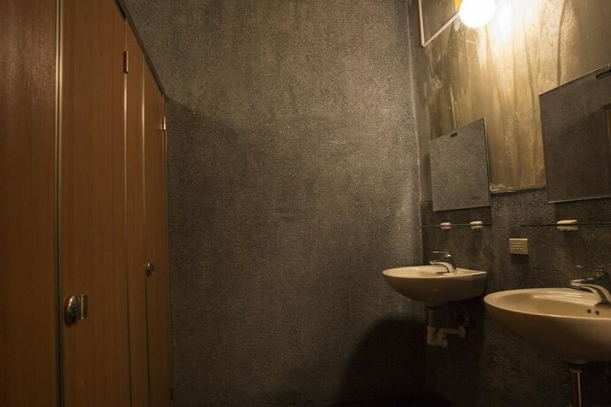 Imagen de la habitación del Hotel Rainbow Wave Surfing Hostel. Foto 11