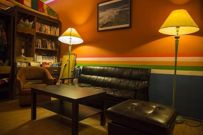 Imagen de los interiores del Hotel Rainbow Wave Surfing Hostel. Foto 19